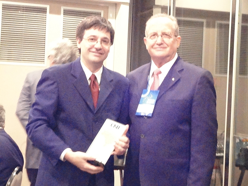  Juiz Federal Marcelo Bassetto, um dos premiados da noite, e o Desembargador Pedro Ranzi. 