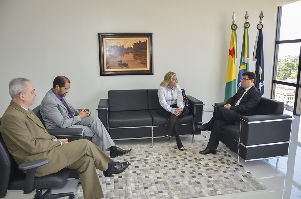 visita-mp-tjac-mai15-1