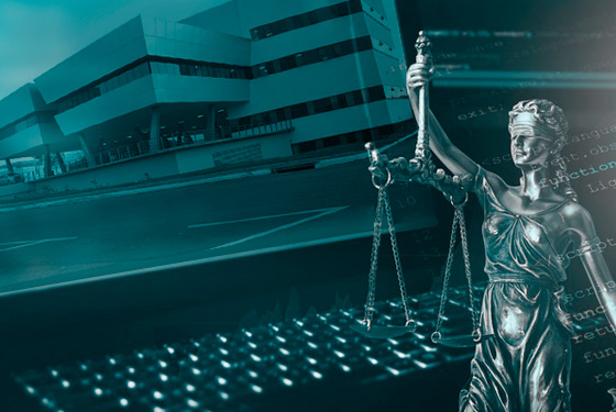 Montagem mostrando o prédio sede do Tribunal de Justiça um teclado e a estátua da justiça no canto direito. Toda a imagem está em tons verdes