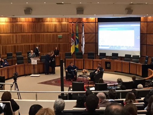 Foto do debate do III Encontro Nacional de Memória do Poder Judiciário